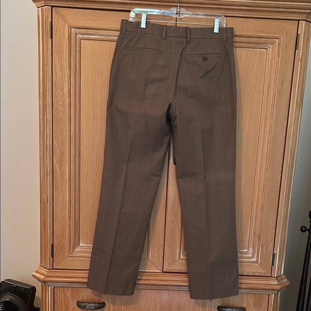 Banana Republic Modern Fit Men's Tan Dress Pants 32 x 32 - Picture 3 of 5